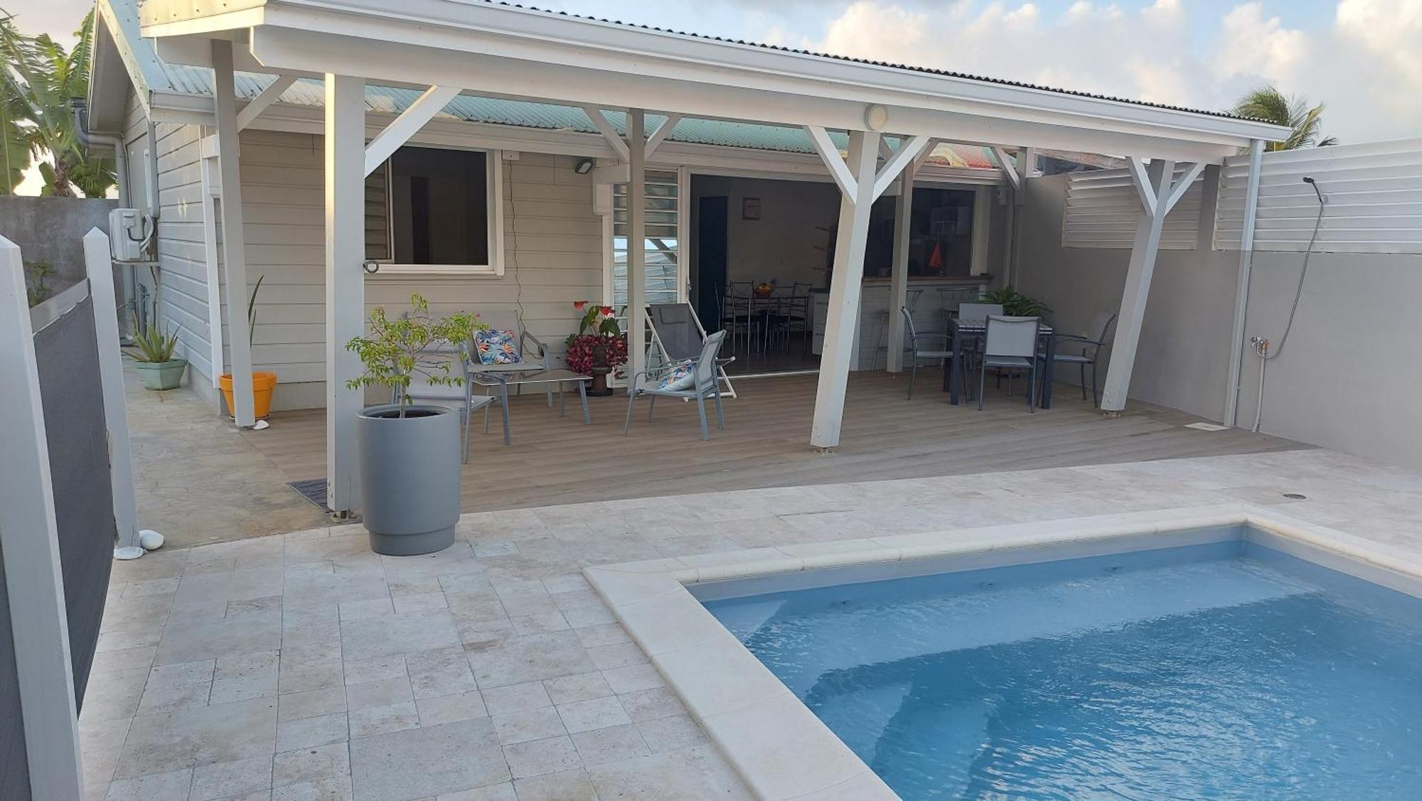 Glaroze Villa Baie-Mahault Exterior photo